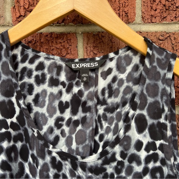 Express Black and Gray Cheetah Print Open Back Chiffon Tank Top - Picture 2 of 3
